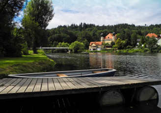 Картинка германия бавария регенштауф города пейзажи дома река растения причал лодка