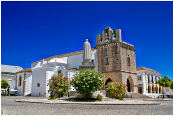 Картинка португалия фару города католические соборы костелы аббатства город площадь церковь