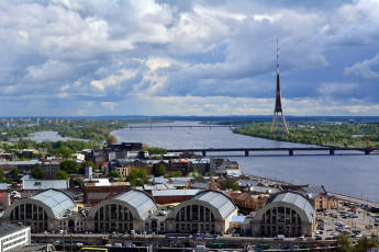 Картинка города рига+ латвия панорама вышка мосты река