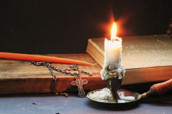 Картинка авт разное религия книга крестик свеча