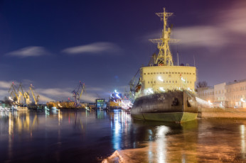 Картинка ледокол+красин корабли ледоколы ночь причал