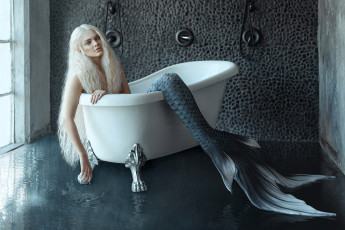 Картинка девушки -+креатив +косплей ванна блондинка русалка косплей