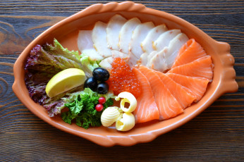 Картинка еда рыбные+блюда +с+морепродуктами масло икра форель маслины рыбное ассорти