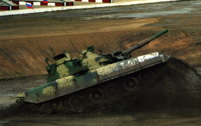 Обои картинки фото техника, военная, полигон, грязь, танк