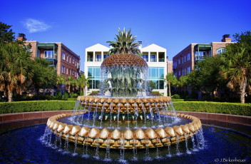 Картинка города фонтаны здания вода ананас