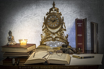 Картинка разное Часы часовые механизмы книги часы будда очки