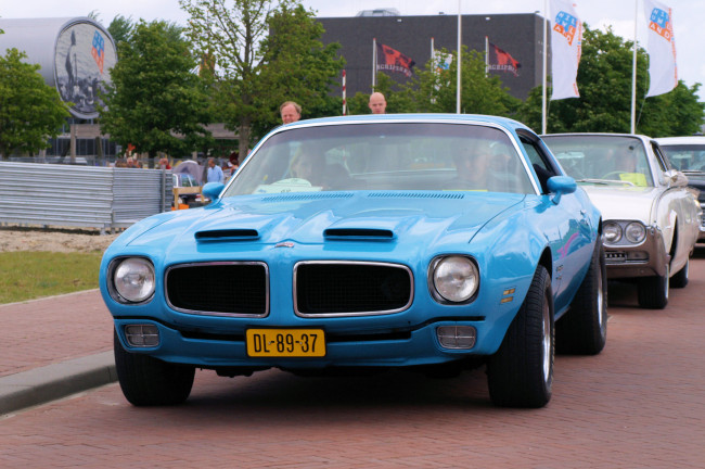 Обои картинки фото автомобили, выставки, уличные, фото, 1970, pontiac, firebird, formula, 400
