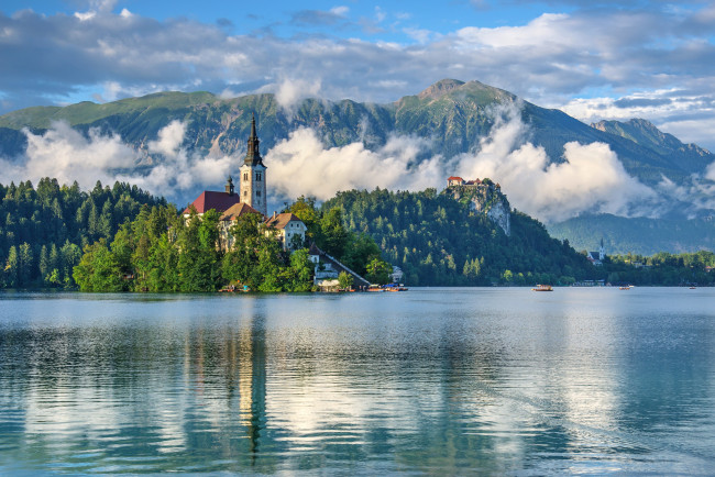 Обои картинки фото slovenija lake bled, природа, реки, озера, slovenija, lake, bled, озеро, пейзаж, горы, лес