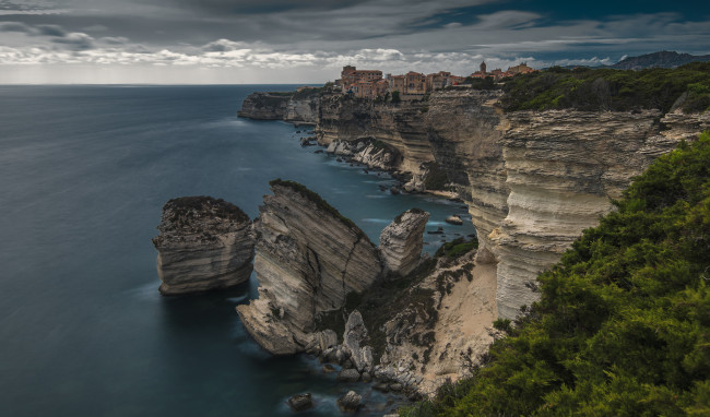 Обои картинки фото bonifacio , corsica, города, - пейзажи, скалы, берег, море