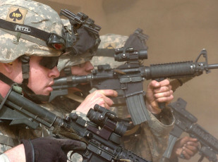 Картинка оружие армия спецназ шлем очки автомат