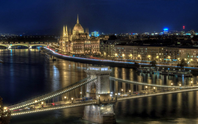 Обои картинки фото города, будапешт , венгрия, огни, река, вечер, мост