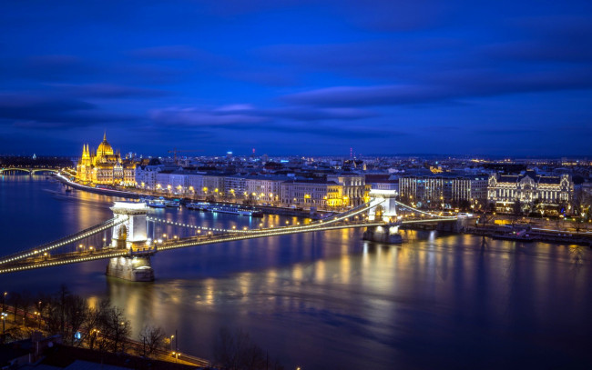Обои картинки фото города, будапешт , венгрия, вечер, мост, огни