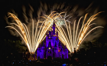 Картинка города диснейленд штат флорида замок золушки сша фейерверк шоу представление зрелище
