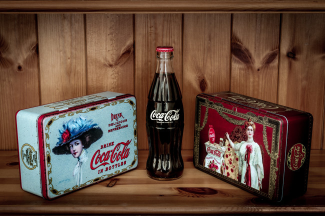 Обои картинки фото бренды, coca-cola, натюрморт
