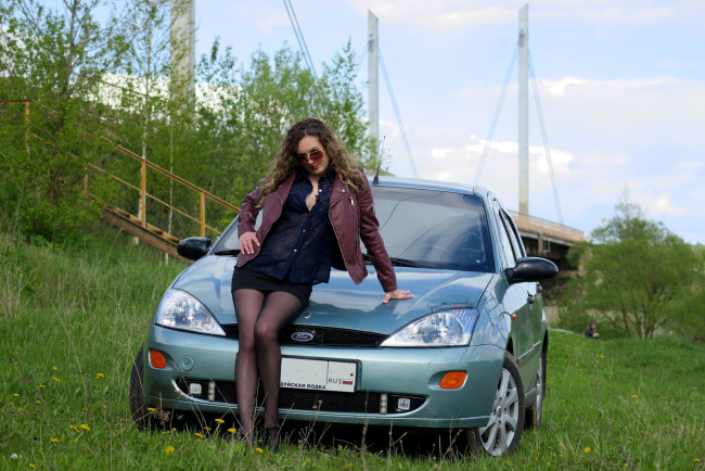 Обои картинки фото автомобили, -авто с девушками, ford, focus