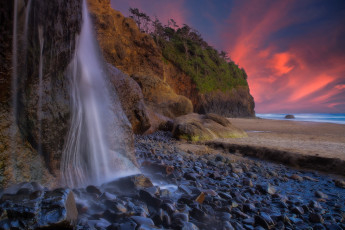 Картинка природа водопады водопад скалы побережье камни закат