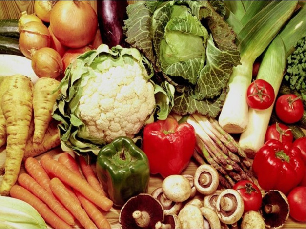 Обои картинки фото еда, овощи, томаты, лук, грибы, помидоры