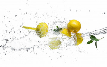 Картинка еда цитрусы брызги вода лимон белый фон