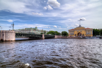 Картинка с-петербург города санкт-петербург +петергоф+ россия река мост здания флаг машины облака