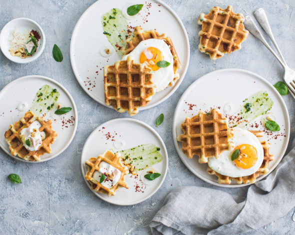 Обои картинки фото еда, Яйца, яйца, вафли, завтрак