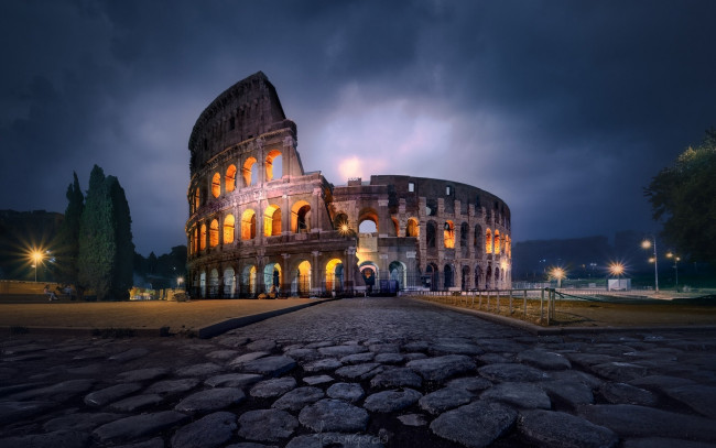 Обои картинки фото города, рим,  ватикан , италия, ночь, колизей