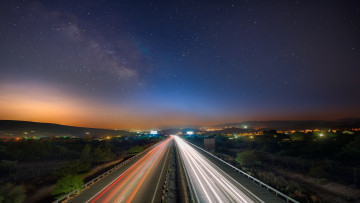 Картинка природа дороги ночь свет небо дорога