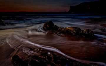 Картинка природа побережье море ночь камни облака