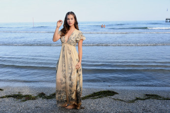 обоя девушки, barbara palvin, море, платье, модель, водоросли, берег