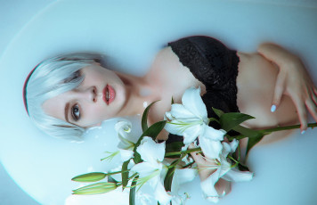 Картинка девушки kirdjava образ белье ванна лилия