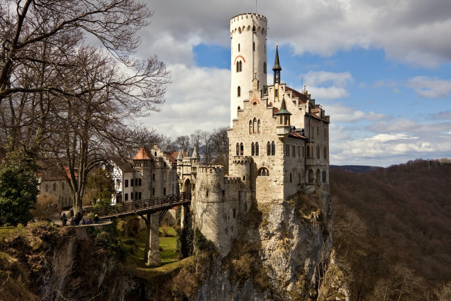 Обои картинки фото замок, лихтенштайн, германия, города, дворцы, замки, крепости, мост, обрыв, башня, каменный