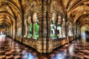 Картинка cloisters of the ancient spanish monastery интерьер холлы лестницы корридоры монастырь галерея аркада