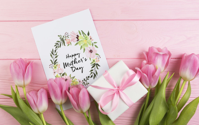 Обои картинки фото праздничные, день матери, тюльпаны, цветы, открытка, подарок, коробка