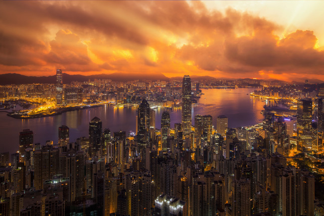 Обои картинки фото victoria peak,  victoria harbor,  hongkong city,  kowloon city, города, гонконг , китай, панорама, огни, ночь