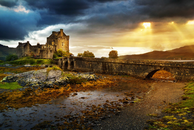 Обои картинки фото eilean donan castle, города, замок эйлен-донан , шотландия, развалины, замок, castle, donan, eilean