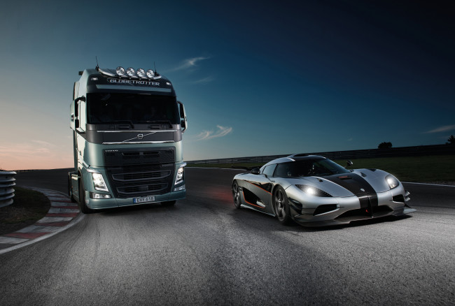 Обои картинки фото автомобили, разные вместе, koenigsegg, vs, truck