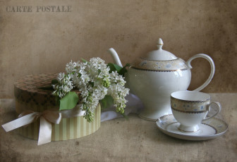 Картинка цветы сирень натюрморт чашка чайник