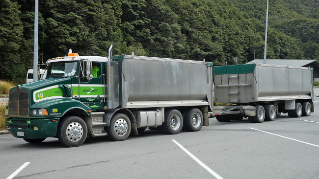 Обои картинки фото kenworth t truck & trailer, автомобили, kenworth, сша, автобусы, грузовые, truck, company