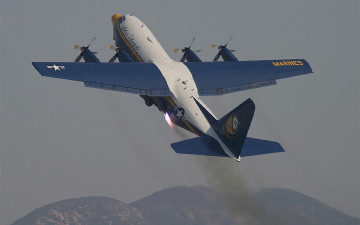 обоя lockheed c-130 hercules, авиация, военно-транспортные самолёты, lockheed, blue, angels, hercules, c130, геркулес, военный, самолет