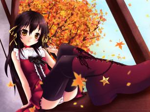 Картинка аниме *unknown другое легкая улыбка осенние листья девушка
