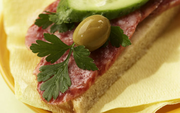 Картинка еда бутерброды +гамбургеры +канапе бутерброд хлеб колбаса оливка петрушка макро