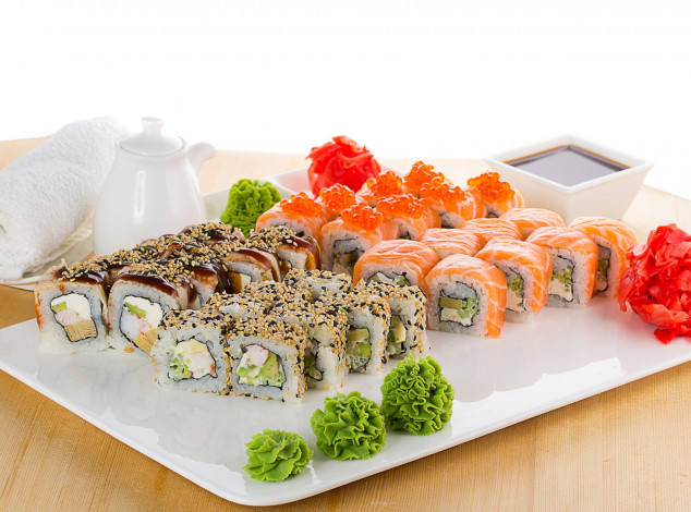 Обои картинки фото еда, рыба,  морепродукты,  суши,  роллы, японская, кухня, суши, роллы, икра, имбирь, васаби
