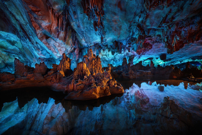 Обои картинки фото природа, другое, пещера, china, reflections, still, water, reed, flute, cave, guilin