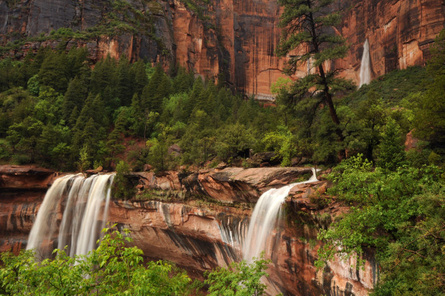 Обои картинки фото природа, водопады, горы, течение, вода, поток