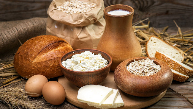 Обои картинки фото еда, разное, сыр, творог, хлеб, хлопья, молоко, яйца