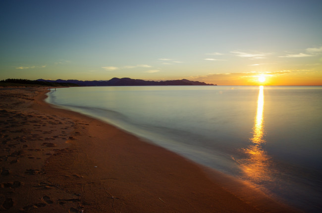 Обои картинки фото природа, восходы, закаты, берег, песок, солнце