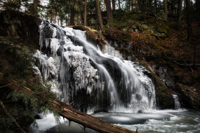 Обои картинки фото nonnewaug, falls, woodbury, connecticut, природа, водопады, лес, зима, лёд