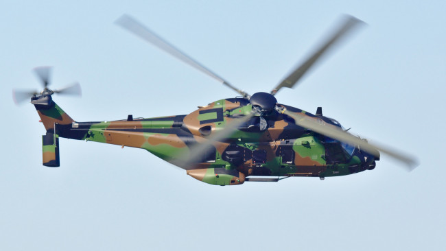 Обои картинки фото nh-90 ca&, 239, man, авиация, вертолёты, вертушка