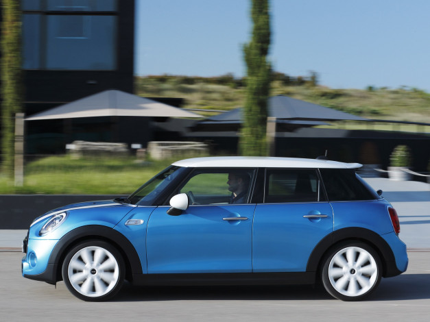 Обои картинки фото автомобили, mini, cooper, s, голубой, 2014, 5-door