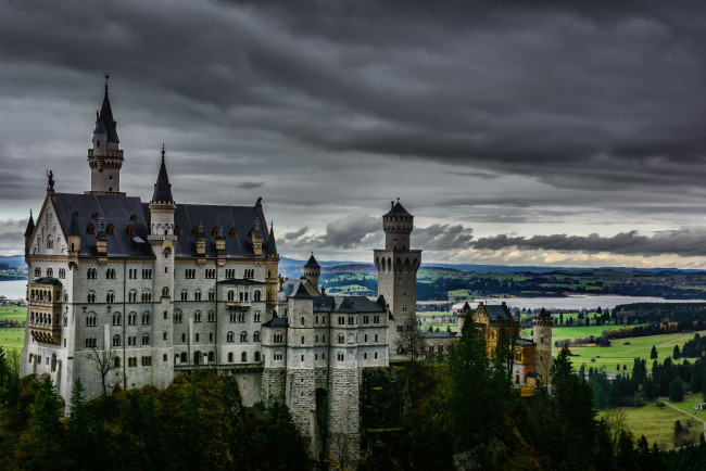 Обои картинки фото neuschwanstein castle, города, замок нойшванштайн , германия, замок