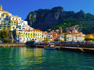 Картинка амальфи италия города амальфийское лигурийское побережье набережная дома море